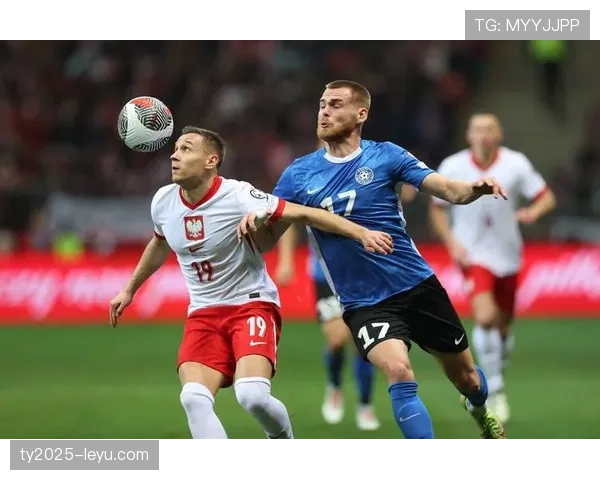 荷兰进攻足球再展锋芒，团队默契与战术创新铸就亮眼胜利